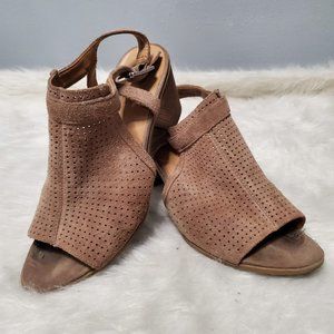 Franco Sarto Womens Harlet 2 Dress Sandals Suede Perforated Taupe, 9